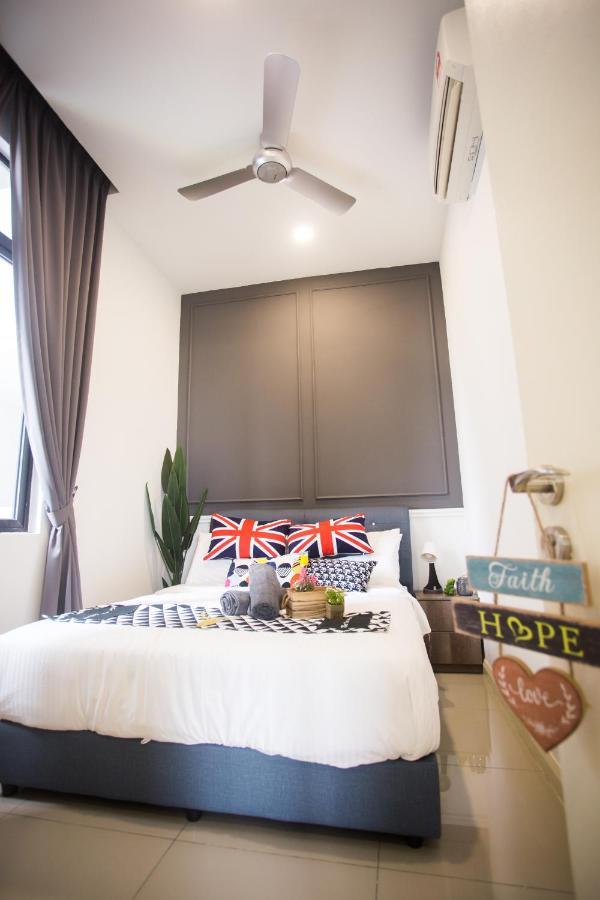 D'Pristine Medini By The One - 8Min Walk To Legoland Apartment Nusajaya  Luaran gambar