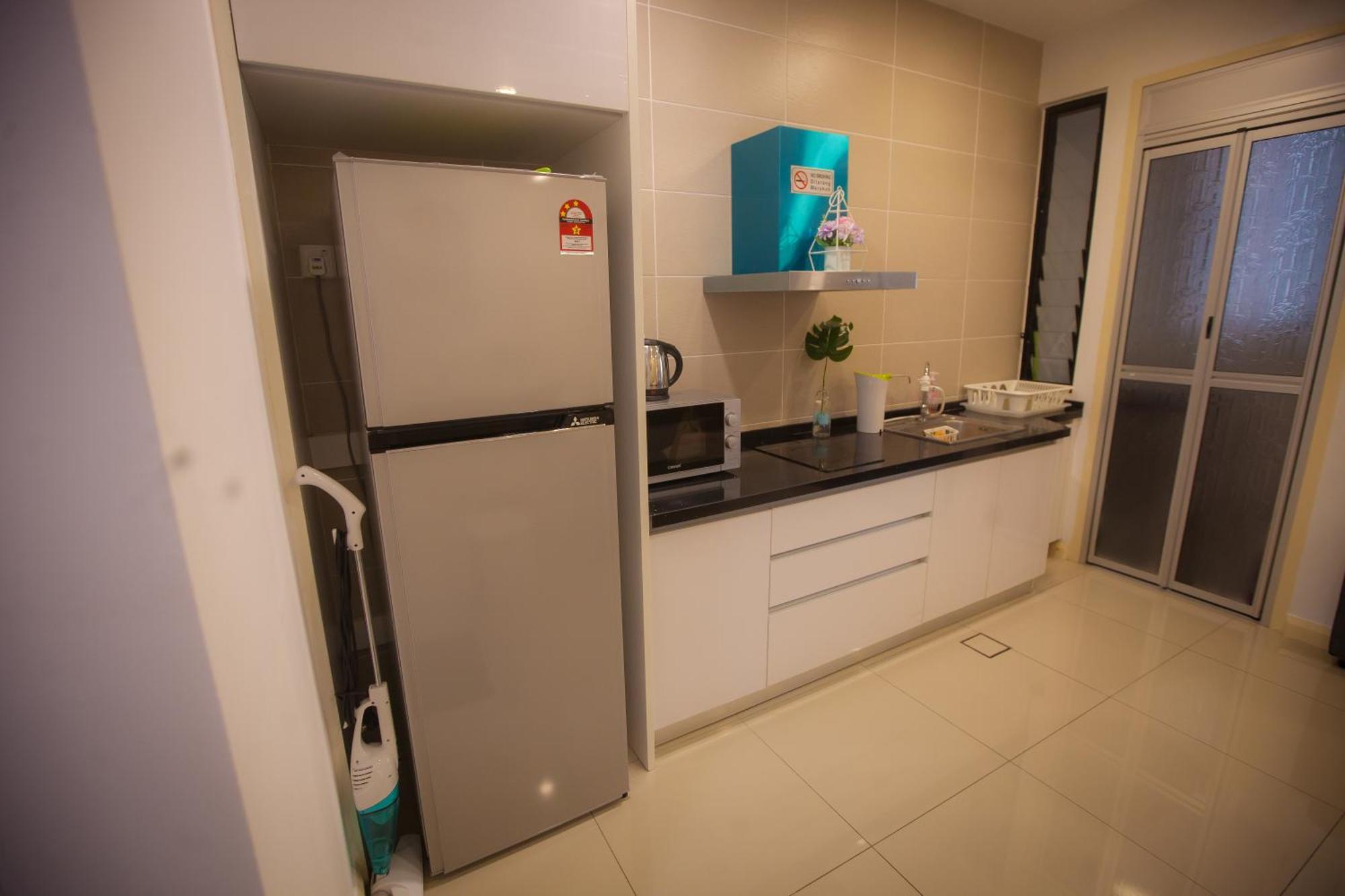 D'Pristine Medini By The One - 8Min Walk To Legoland Apartment Nusajaya  Luaran gambar