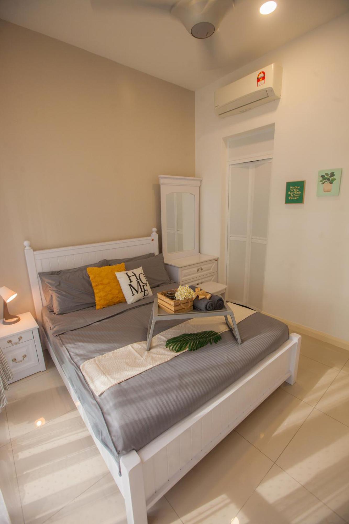 D'Pristine Medini By The One - 8Min Walk To Legoland Apartment Nusajaya  Luaran gambar