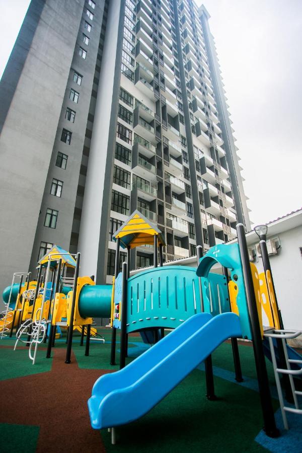 D'Pristine Medini By The One - 8Min Walk To Legoland Apartment Nusajaya  Luaran gambar